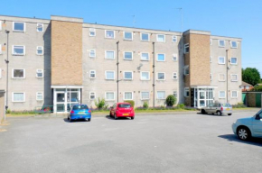 Wentworth Apartment with 2 bedrooms, Superfast Wi-Fi and private parking